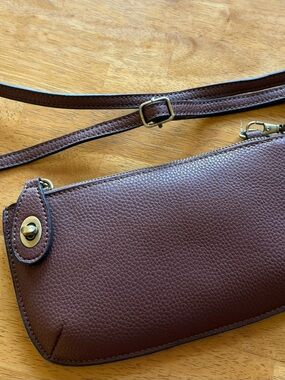 Joy Susan Crossbody Wristlet Clutch